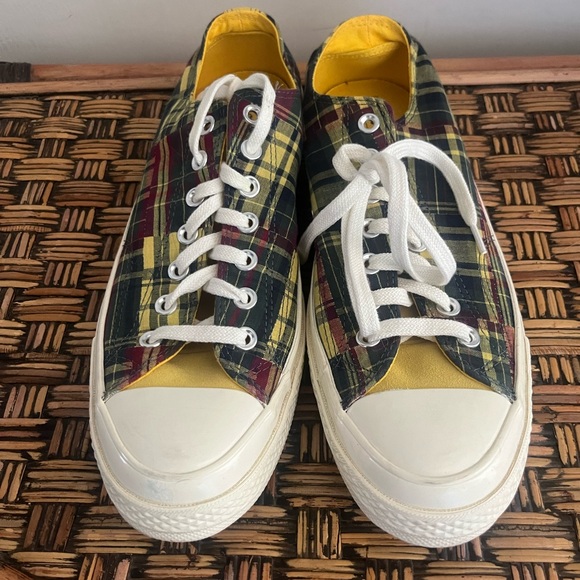 Plaid Low Top Converse - Picture 2 of 3